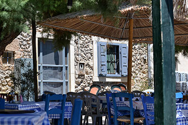 AKROGIALI Taverna